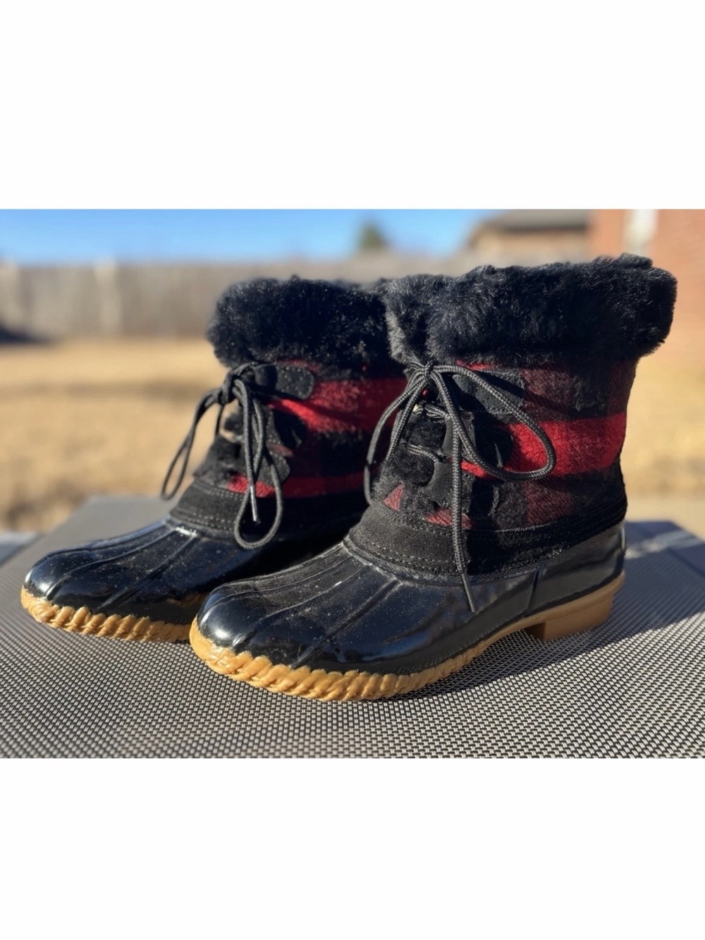 GH BASS Black & Red Buffalo Plaid Winter Duck Boots Women 8M Faux Fur Lined